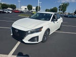 2025 Altima Thumbnail 8