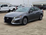 2025 Altima Thumbnail 7