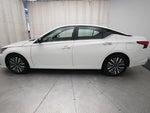 2025 Altima Thumbnail 23