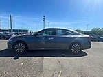 2025 Altima Thumbnail 4