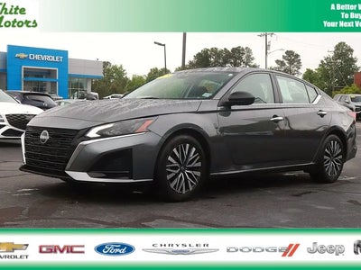 Photo of a 2025 Nissan Altima 2.5 SV 4DR Sedan for sale
