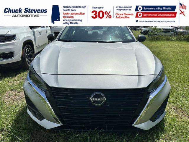 2025 Nissan Altima - $18,575
