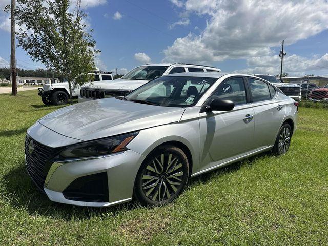 2025 Nissan Altima - $18,575
