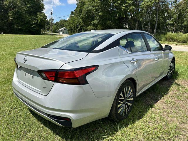 2025 Nissan Altima - $18,575