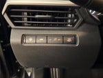 2020 Altima Thumbnail 19