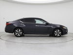2021 Altima Thumbnail 7