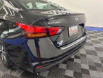 2022 Altima Thumbnail 8