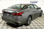 2023 Altima Thumbnail 9