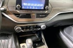 2023 Altima Thumbnail 25
