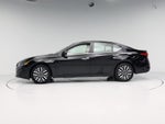2023 Altima Thumbnail 3