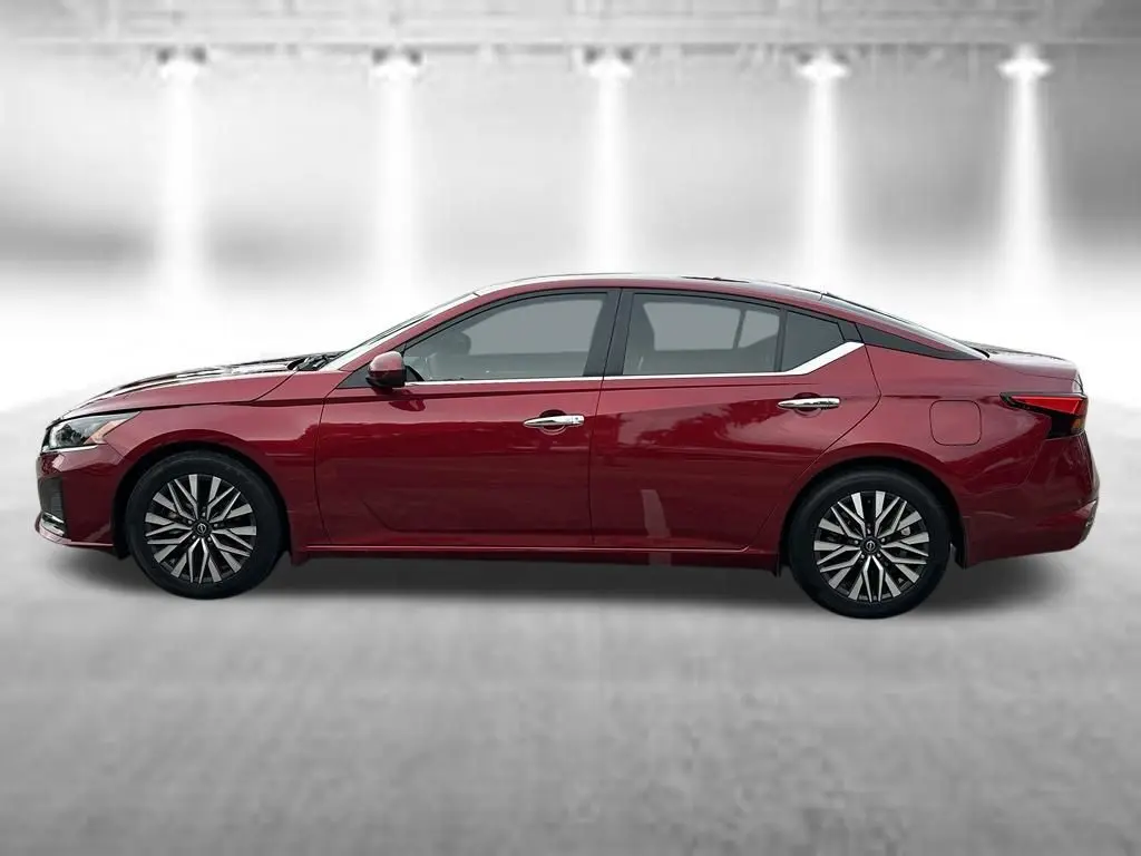 2023 Nissan Altima - $19,998