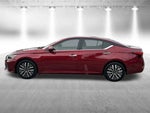2023 Altima Thumbnail 10