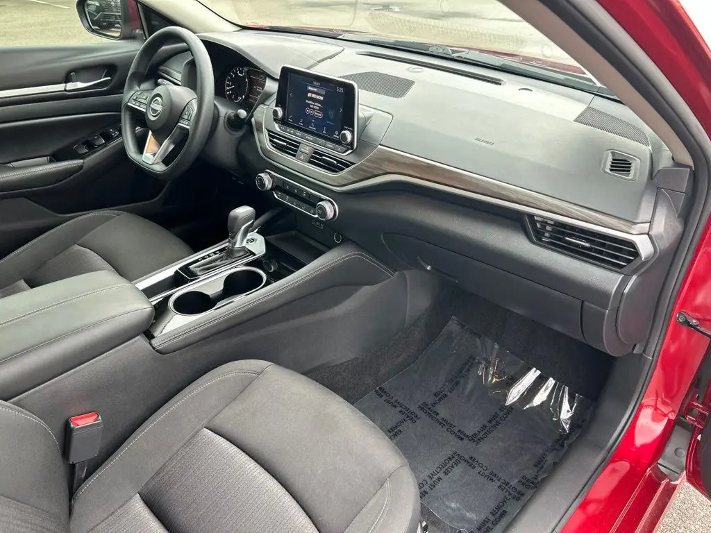 2023 Nissan Altima - $19,998