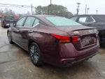 2024 Altima Thumbnail 3