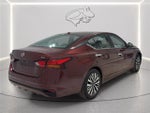 2024 Altima Thumbnail 5