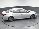 2024 Altima Thumbnail 25