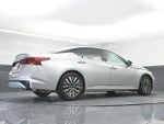 2024 Altima Thumbnail 32
