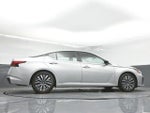 2024 Altima Thumbnail 33
