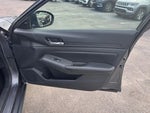 2024 Altima Thumbnail 19