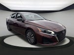 2024 Altima Thumbnail 4