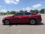 2024 Altima Thumbnail 12