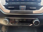 2024 Altima Thumbnail 25
