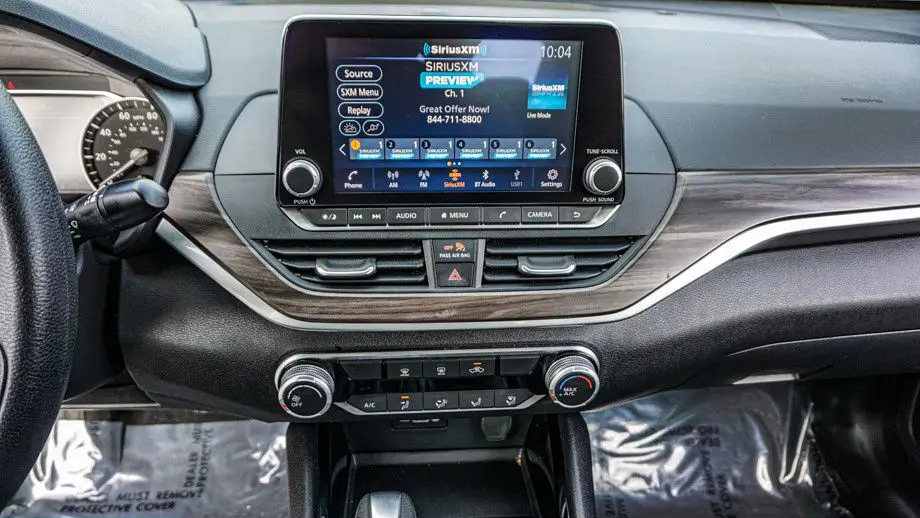 2024 Nissan Altima 2.5 SV