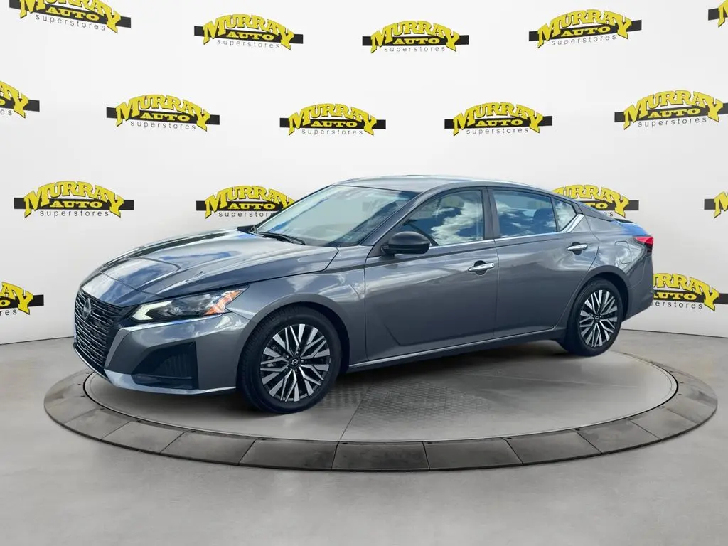 2025 Nissan Altima
