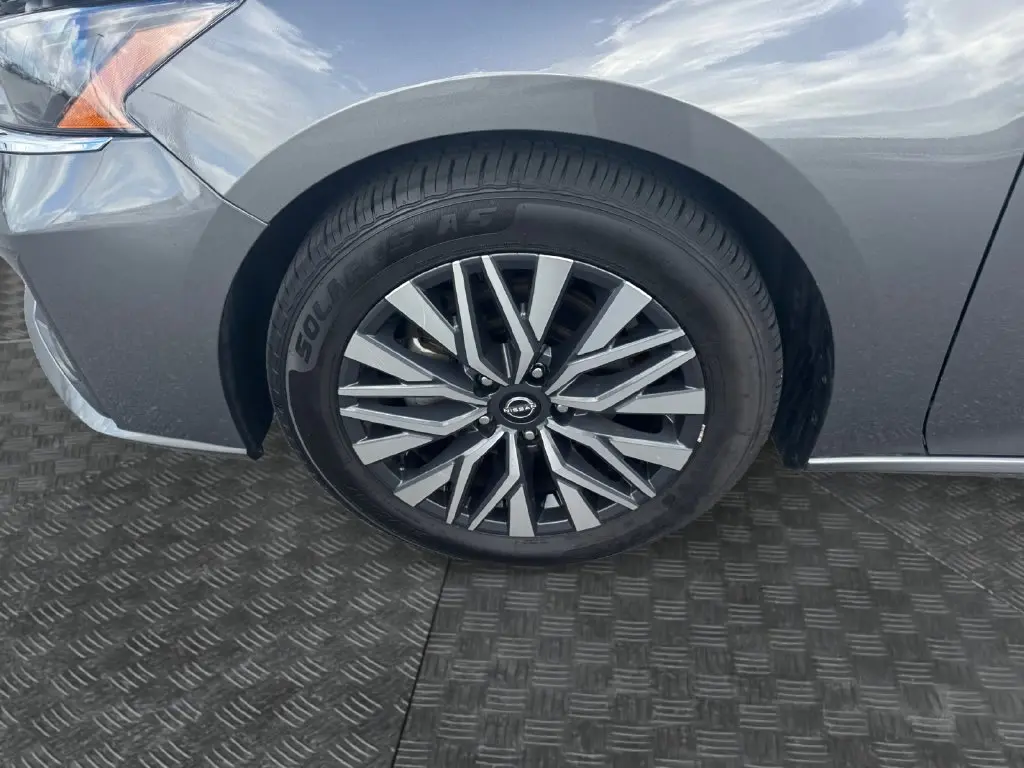 2025 Nissan Altima - $19,990