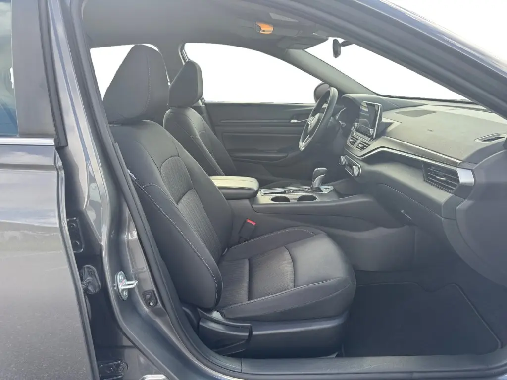 2025 Nissan Altima - $19,990