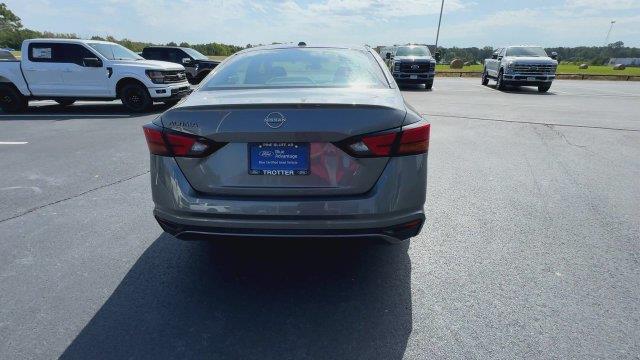 2025 Nissan Altima - $22,119