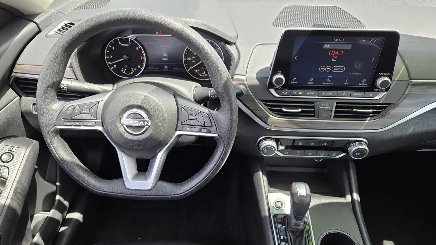 2025 Nissan Altima 2.5 SV