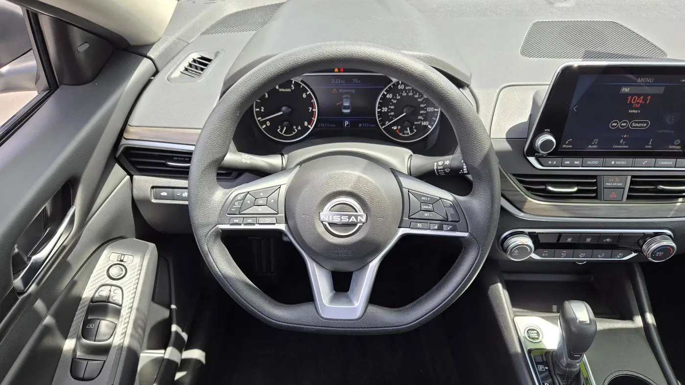 2025 Nissan Altima 2.5 SV
