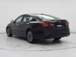 2025 Altima Thumbnail 2