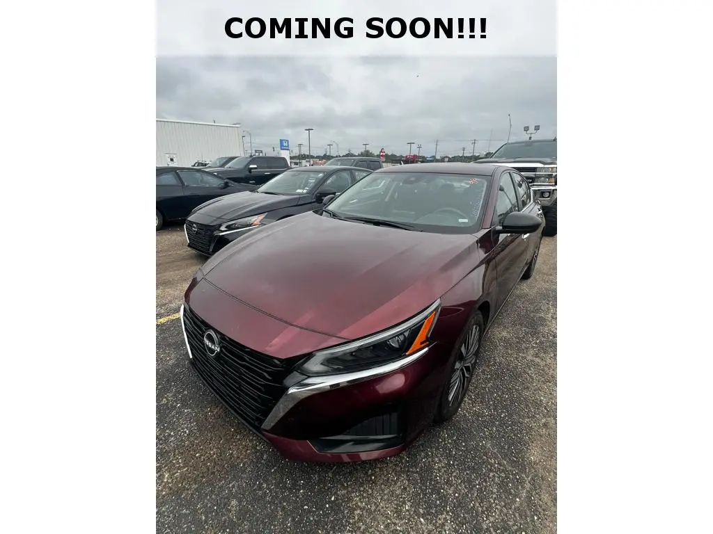 2025 Nissan Altima