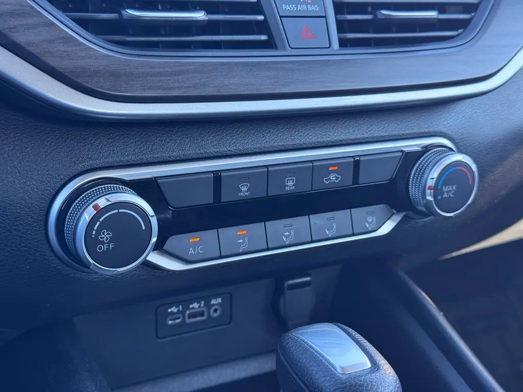 2025 Nissan Altima - $20,000