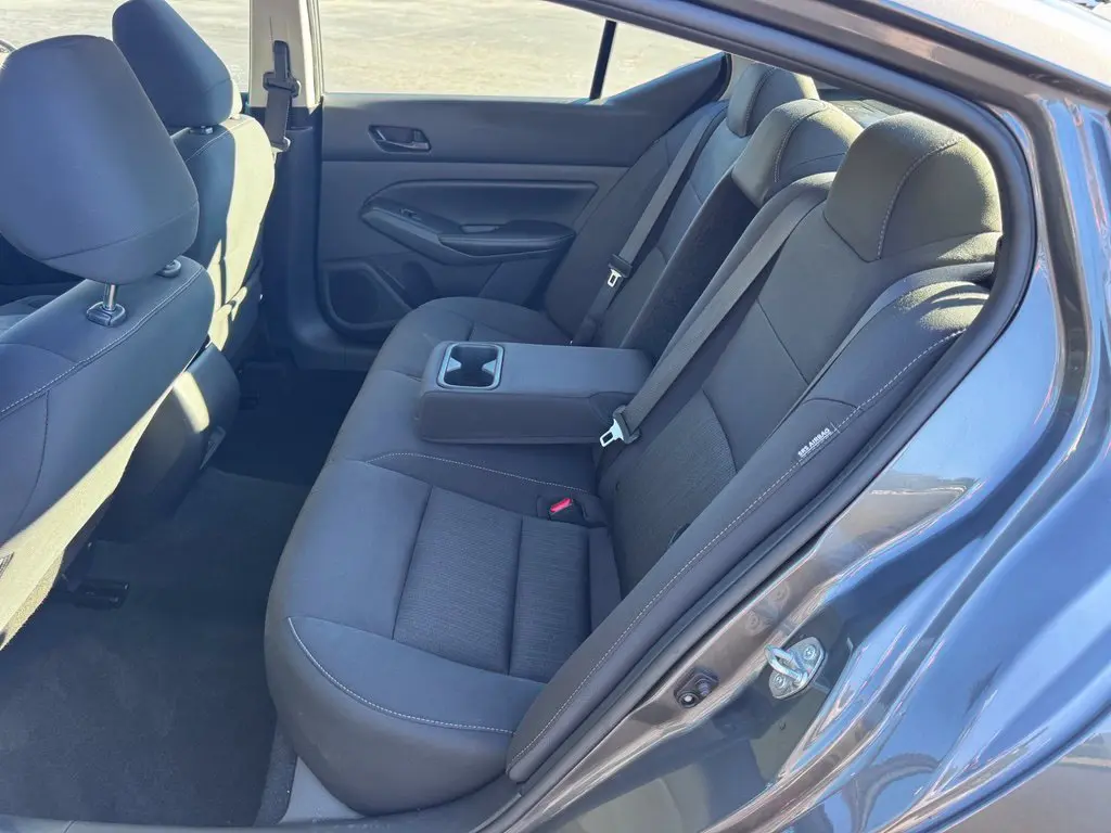 2025 Nissan Altima - $20,000