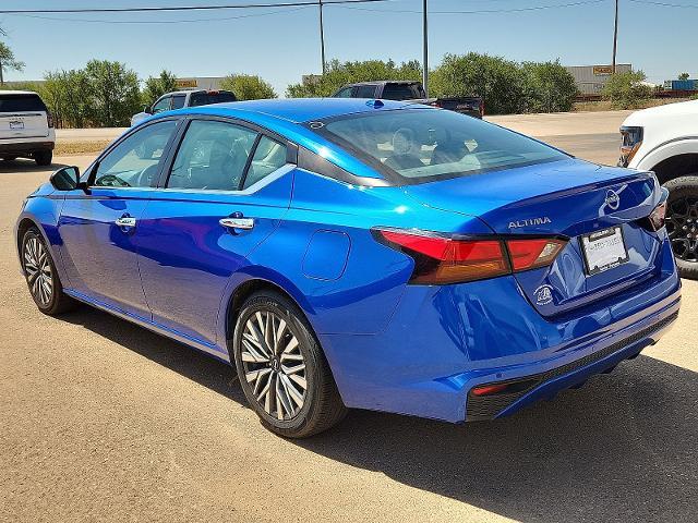 2025 Nissan Altima 2.5 SV — photo 1 of 4