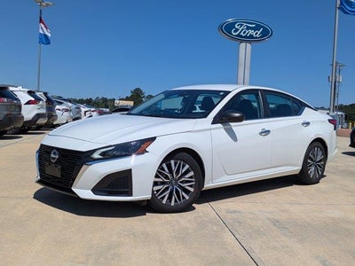 Photo of a 2025 Nissan Altima 2.5 SV 4DR Sedan for sale