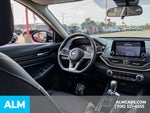 2025 Altima Thumbnail 12