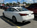 2025 Altima Thumbnail 3