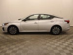 2025 Altima Thumbnail 24