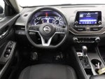 2025 Altima Thumbnail 35