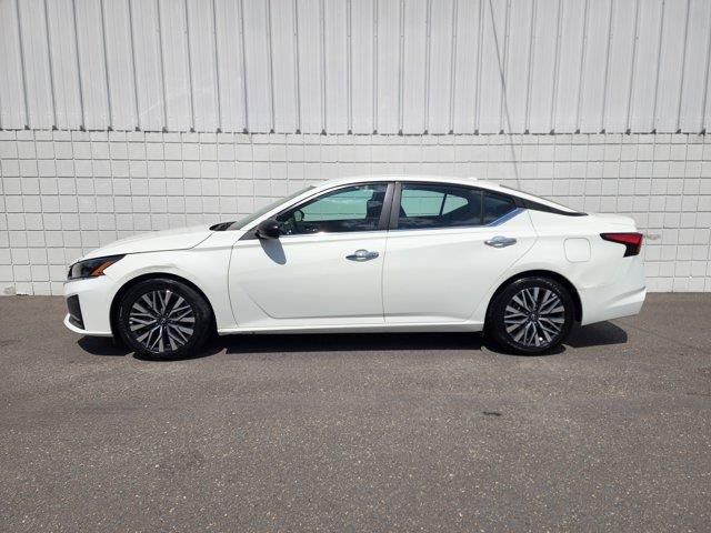 2025 Nissan Altima