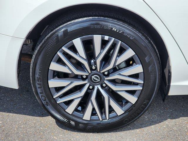 2025 Nissan Altima