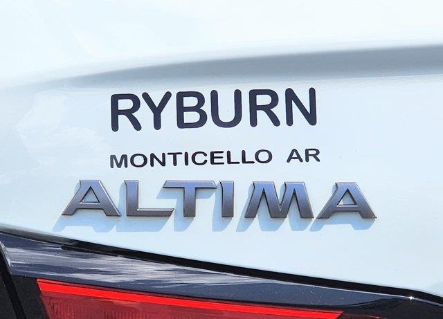 2025 Nissan Altima