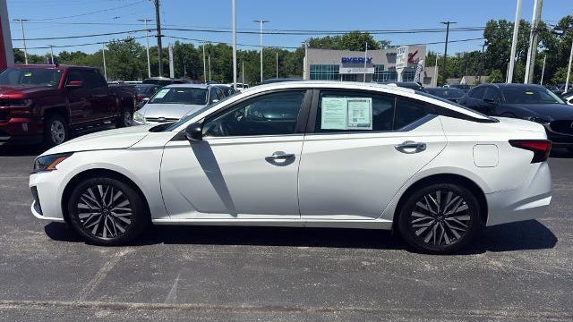 2025 Nissan Altima 2.5 SV