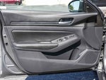 2025 Altima Thumbnail 24