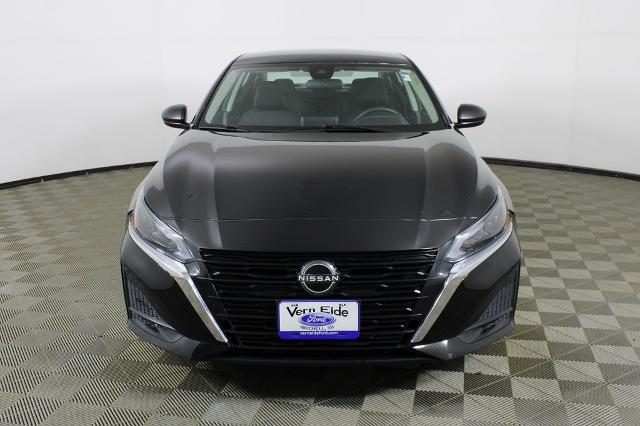 2025 Nissan Altima 2.5 SV — photo 1 of 24