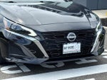 2025 Altima Thumbnail 8